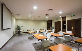 Holiday Inn Riyadh Al Qasr By Ihg
